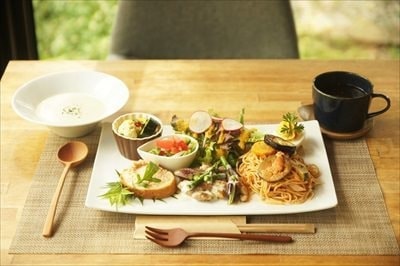 茨城、奥久慈大子町でカフェご飯、ランチ・コーヒーは、おしゃれリノベーションカフェ＆ゲストハウス　咲くカフェ。パスタプレート。