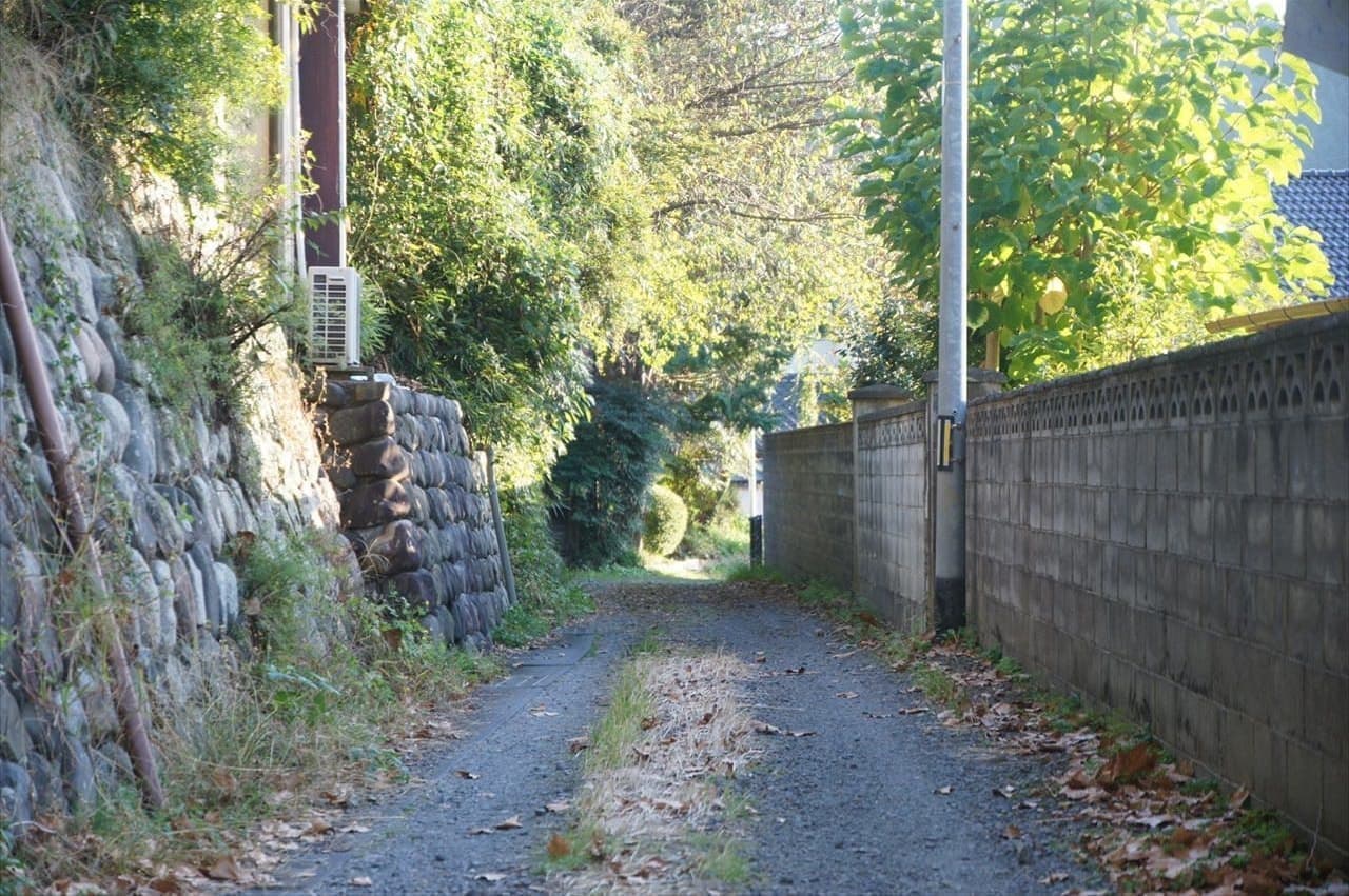 茨城・大子町、カフェ&ゲストハウス、咲くカフェの周辺。田舎道。田舎暮らし。地方移住。