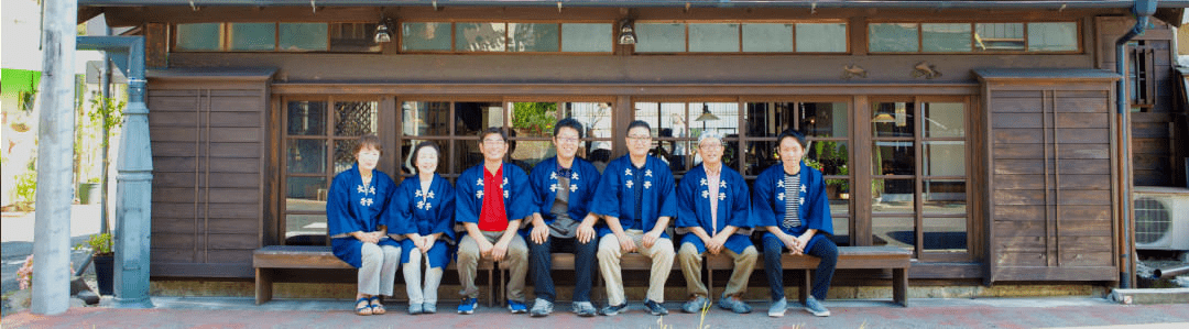 茨城・県北の奥久慈大子町の大子デパートのメンバーたち。